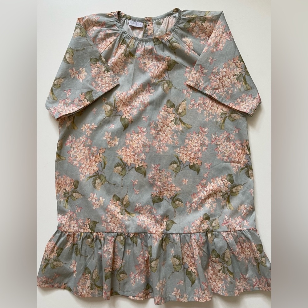 Violeta e Federico Girls’ Hydrangea Peplum Blouse
